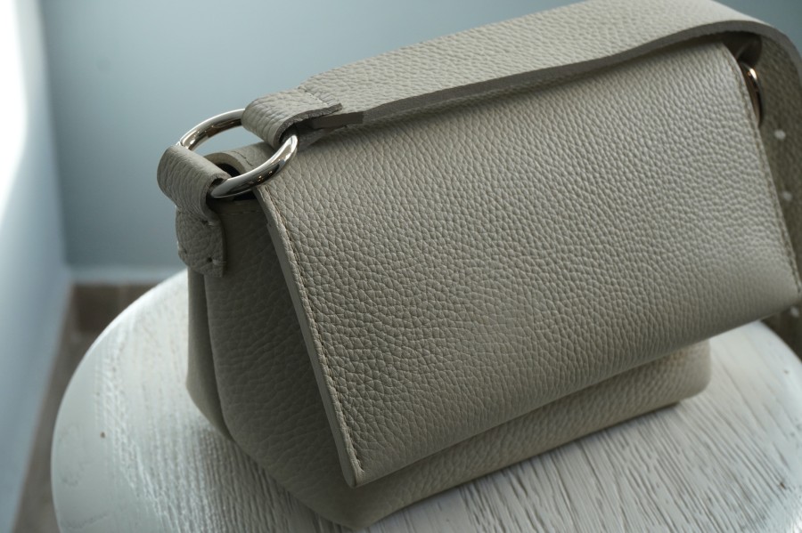 LEMANE. RANKINĖ smėlio