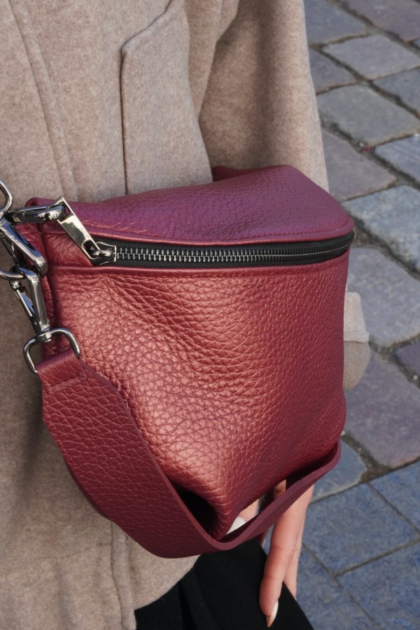 LEMANE. RANKINĖ PANDA