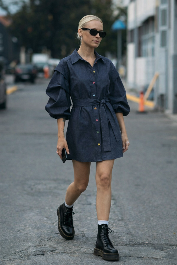 Go Mante. džinso suknelė