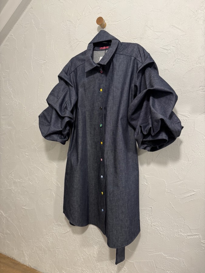 Go Mante. džinso suknelė