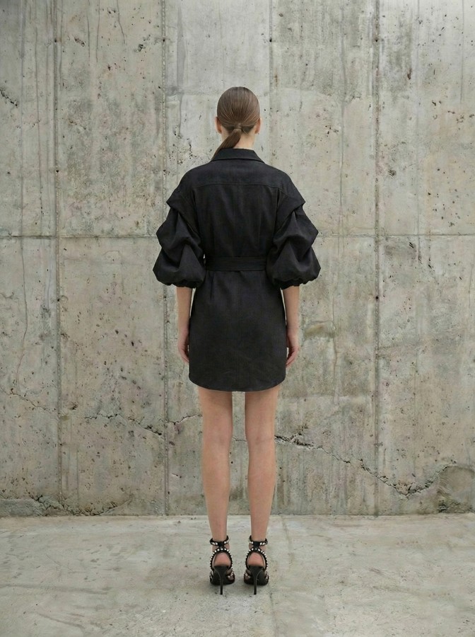 Go Mante. suknelė juoda