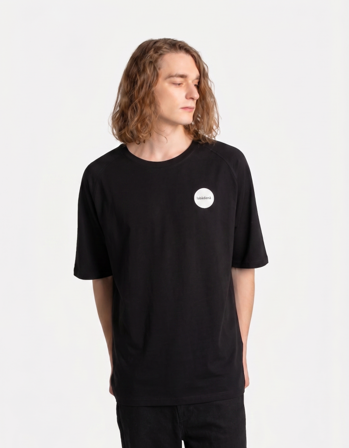 LABÀDIENÀ. UNISEX Padidinti marškinėliai