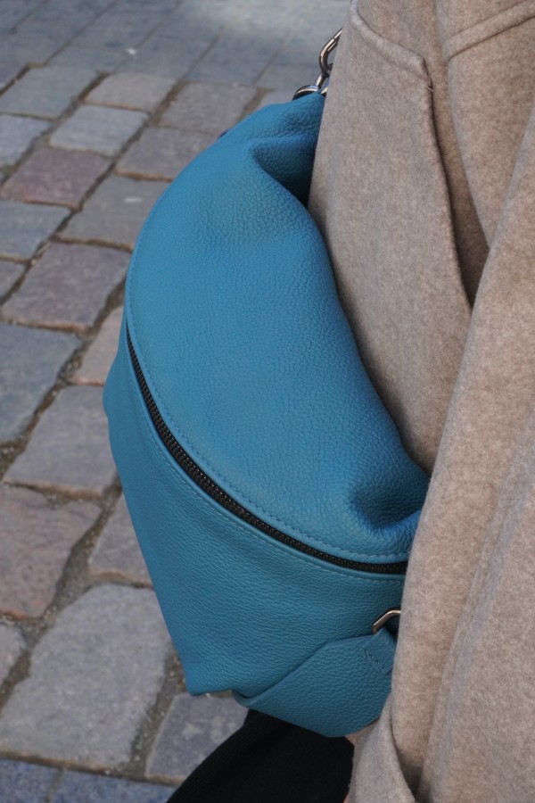 LEMANE. RANKINĖ PANDA