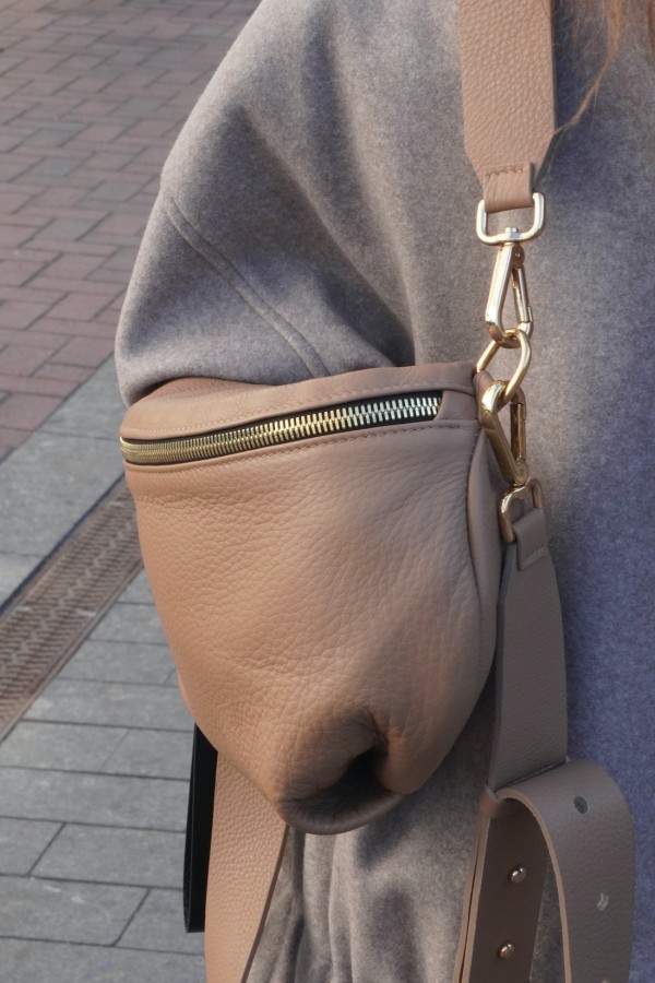 LEMANE. RANKINĖ PANDA