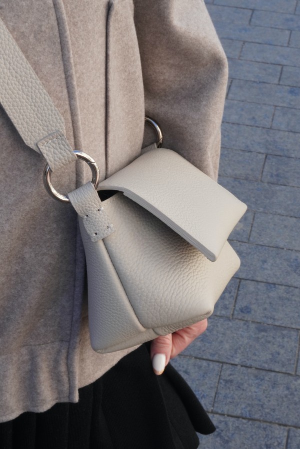 LEMANE. RANKINĖ smėlio