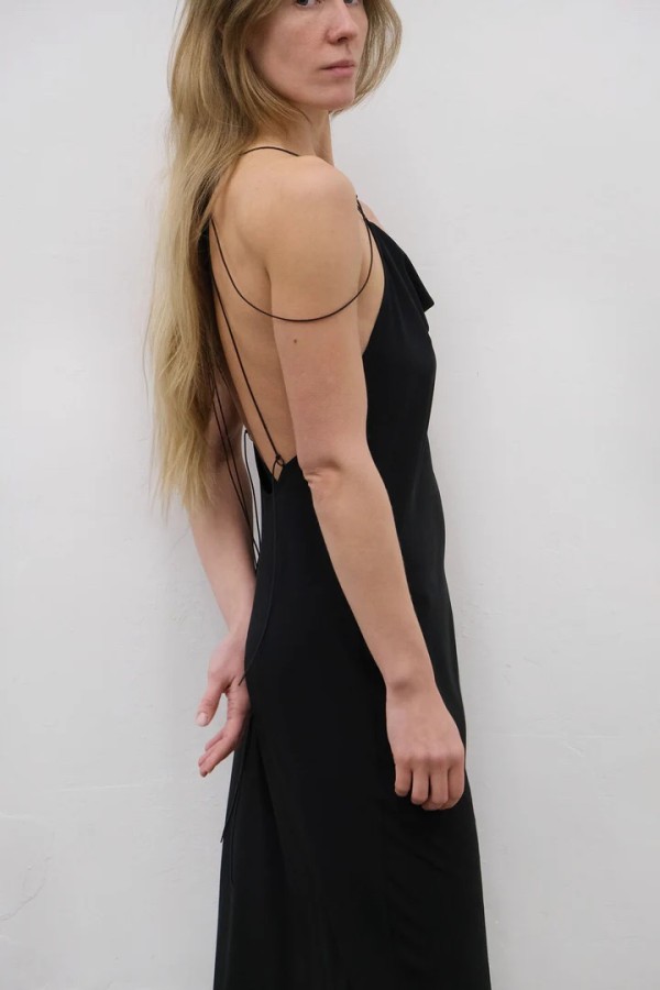 LINA ANDRIUKONE. Evening suknelė