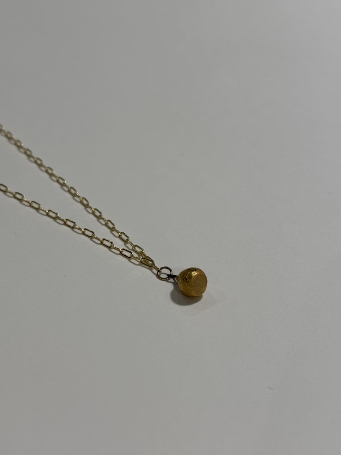 Maži dalykai. porceliano pakabukas Maži dalykai. porceliano pakabukas