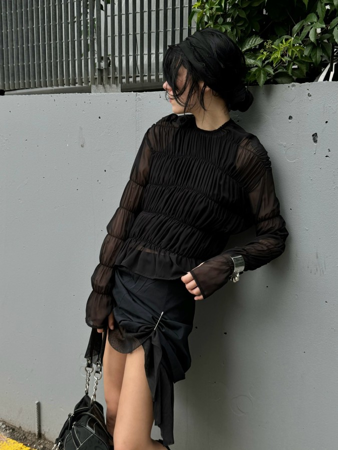 SEARCHING. Dreamy Top juoda SEARCHING. Dreamy Top juoda