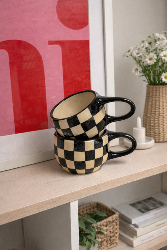 Terra Touch. Chess in black puodelis