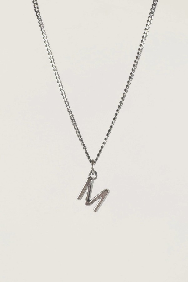 UGNES STORY. GRANDINĖLĖ SU RAIDE