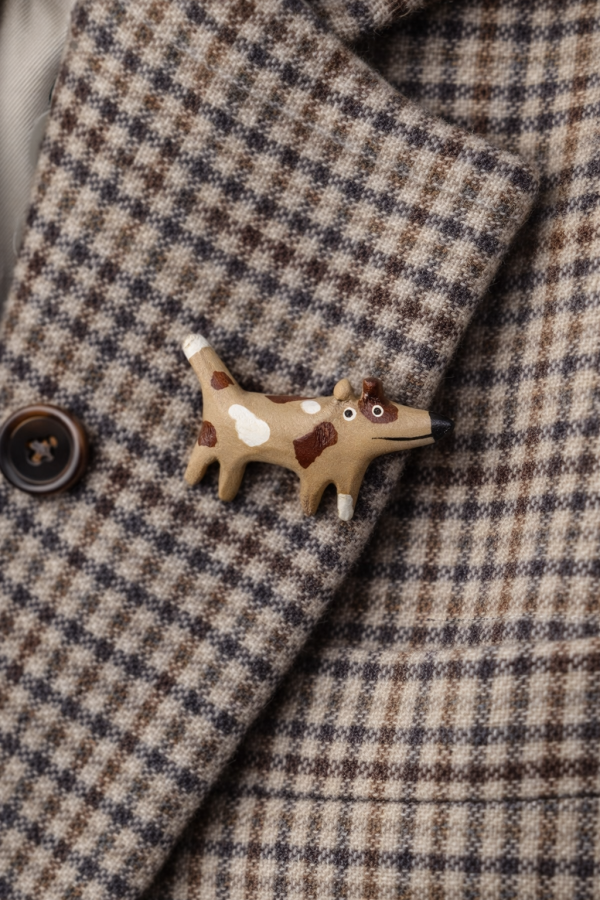 Wood life Jewellery. Ženkliukas šuo