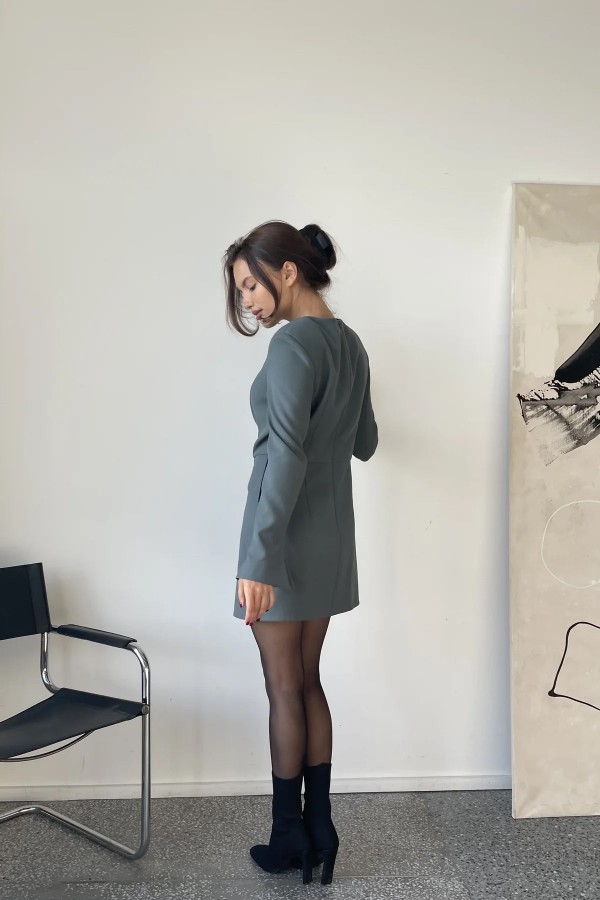a.p. line. Vivi suknelė
