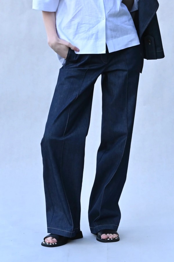 Bagota. TAMSIAI MĖLYNI DŽINSAI Bagota. TAMSIAI MĖLYNI DŽINSAI