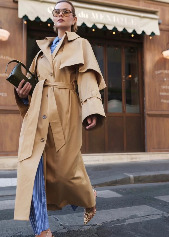 Bohomey. Soho lietpaltis su pelerina camel Bohomey. Soho lietpaltis su pelerina camel