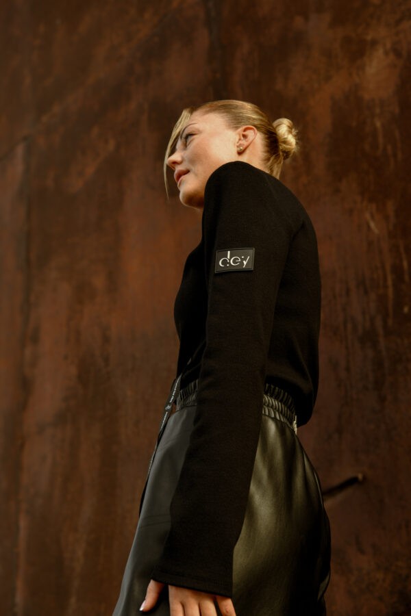 dey. Palaidinė Mora