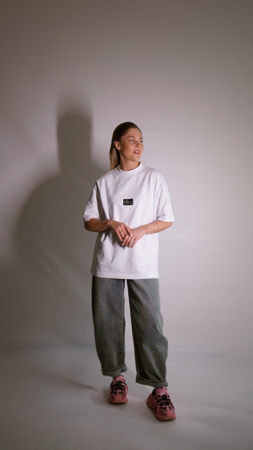 dey. unisex Marškinėliai MONI