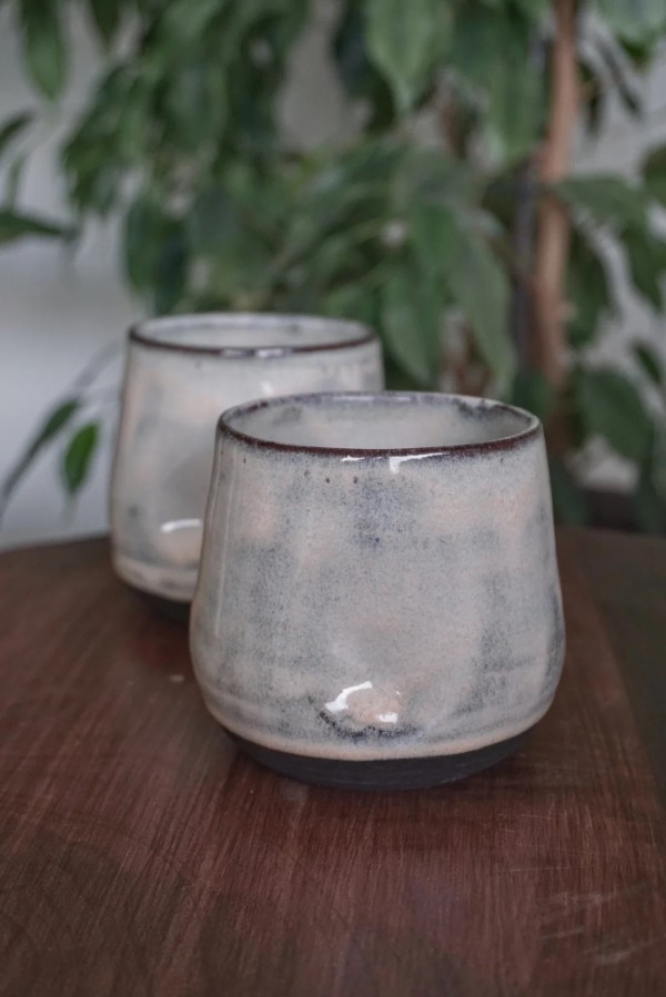 DOVI Designs. EMBER puodelis su įspaudais