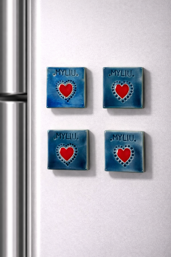 ERNESTA CERAMICS. magnetukas myliu