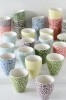 ERNESTA CERAMICS. mažesni spalvoti puodeliai