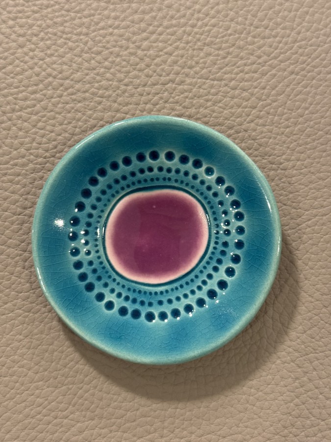 ERNESTA CERAMICS. mini spalvota lėkštutė ERNESTA CERAMICS. mini spalvota lėkštutė