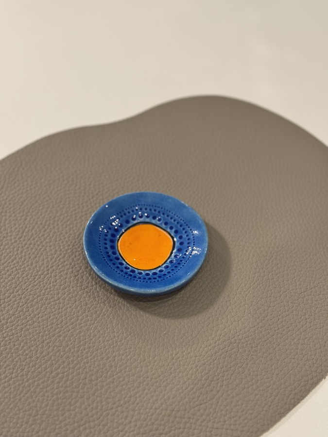 ERNESTA CERAMICS. mini spalvota lėkštutė ERNESTA CERAMICS. mini spalvota lėkštutė