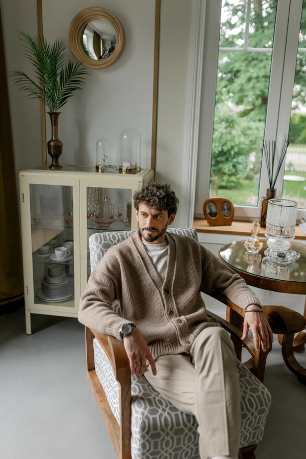 knoto. vyriškas merino vilnos megztinis