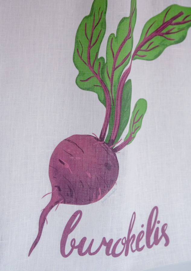 Justina Česnauskaitė. Lininis maišelis burokėlis