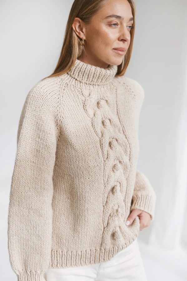 knoto. aplakos megztinis