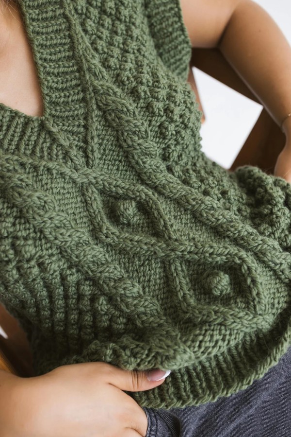 knoto. liemenė knoto. liemenė