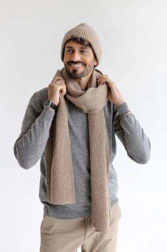 knoto. merino vilnos vyriška kreminė kepurė