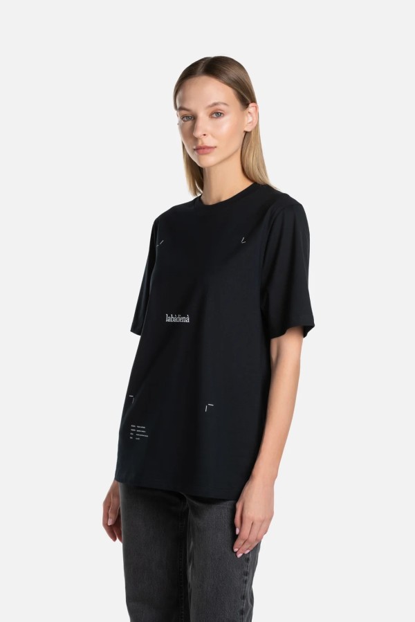 LABADIENA. Plakato UNISEX marškinėliai juodi LABADIENA. Plakato UNISEX marškinėliai juodi