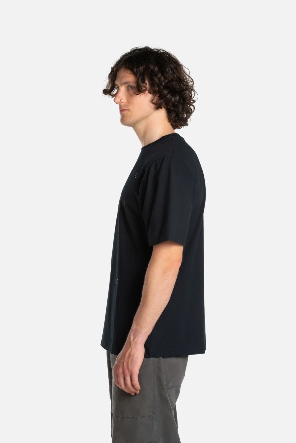 LABADIENA. Plakato UNISEX marškinėliai juodi LABADIENA. Plakato UNISEX marškinėliai juodi