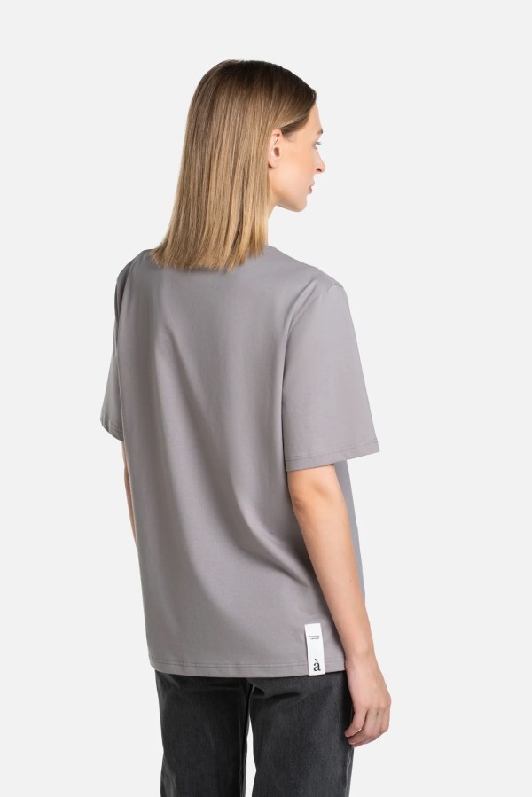Labadiena. Plakato unisex marškinėliai pilki Labadiena. Plakato unisex marškinėliai pilki