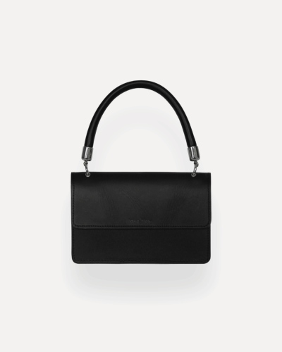 Lava flow. Rankinė Palena