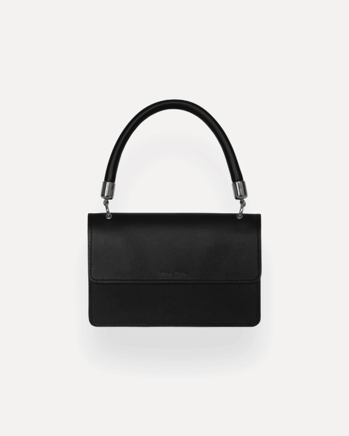 Lava flow. Rankinė Palena