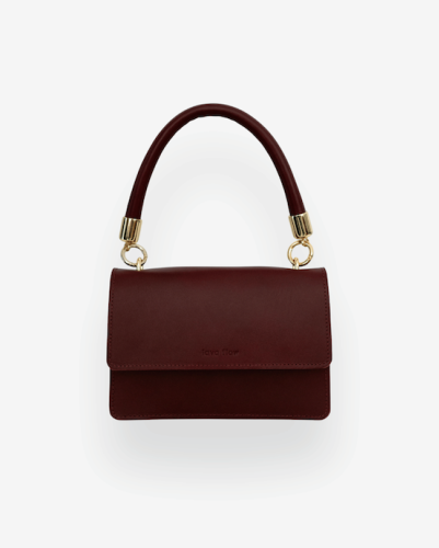 lava flow. Rankinė Palena