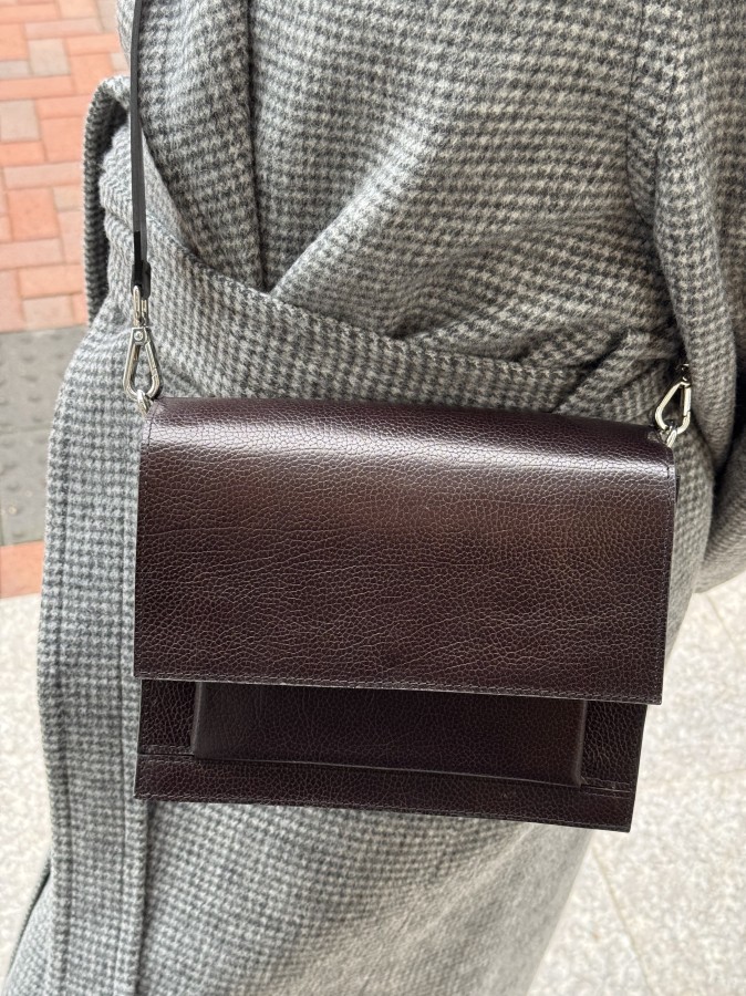 lemane. crossbody rankinė šokoladinė