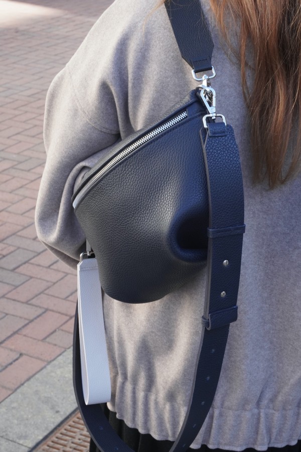 LEMANE. RANKINĖ PANDA