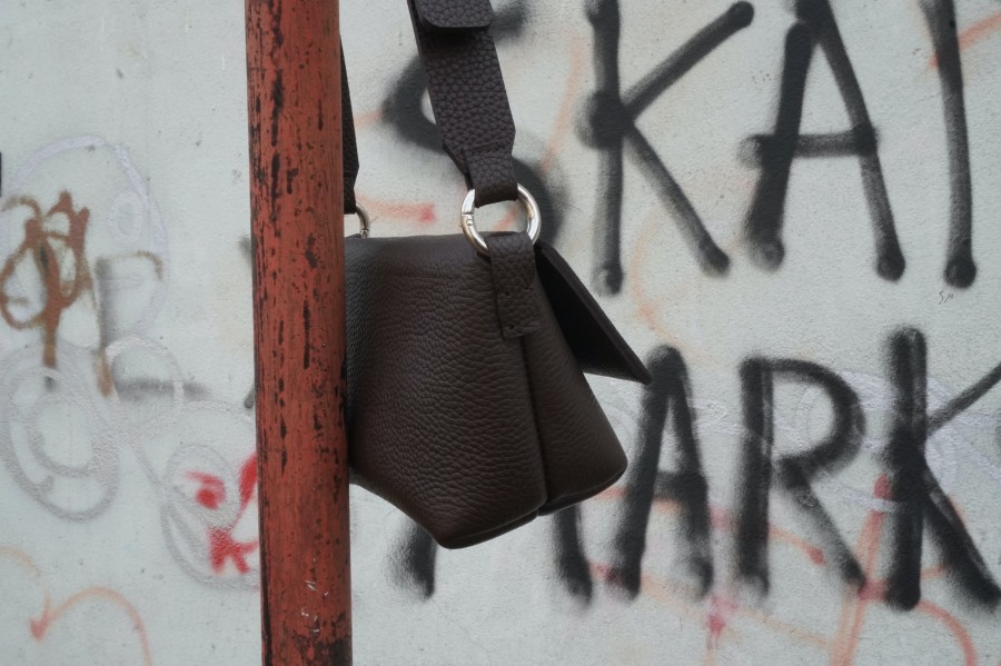 LEMANE. RANKINĖ šokoladas