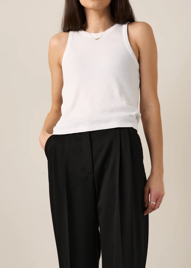 LIA. Marškinėliai Aukštoms Moterims LIA. Marškinėliai Aukštoms Moterims