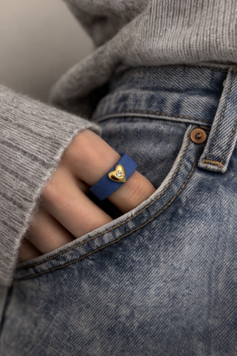 maži dalykai. Mėlynas porcelianinis žiedas PLATINUM HEART