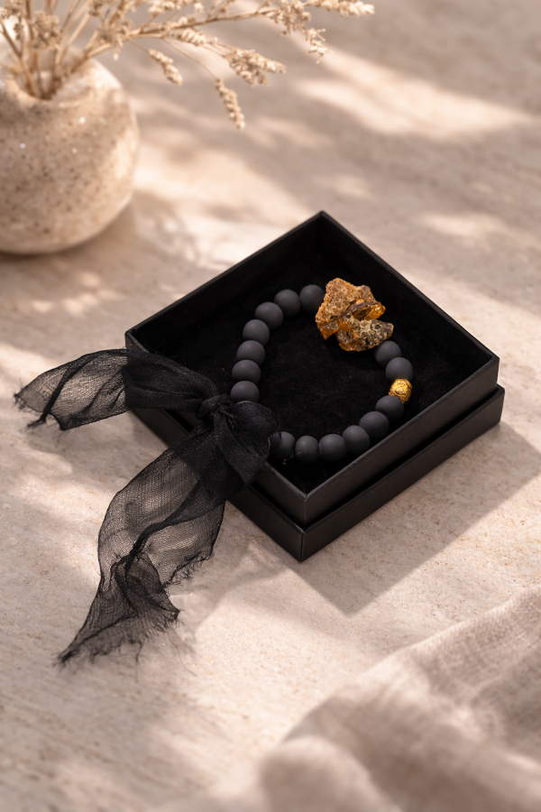 maži dalykai. apyrankė gintaro