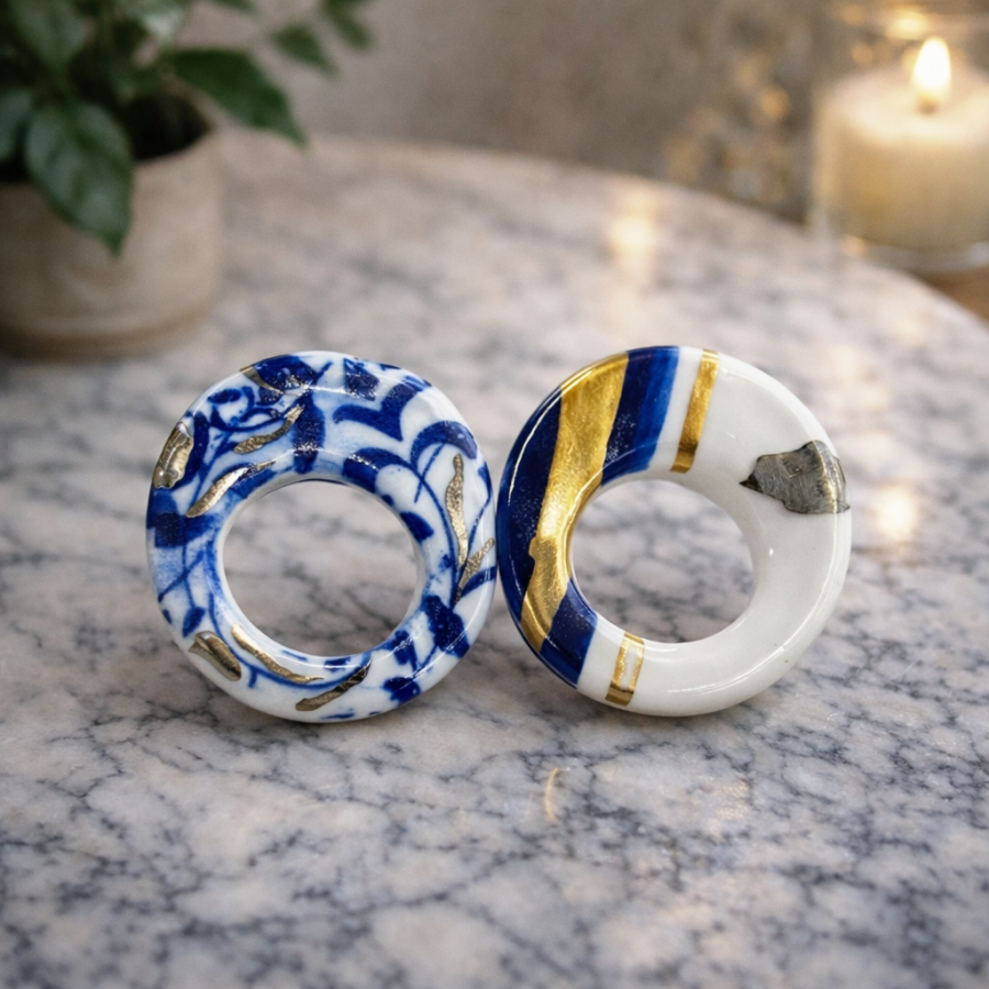 maži dalykai. balto porceliano žiedas 