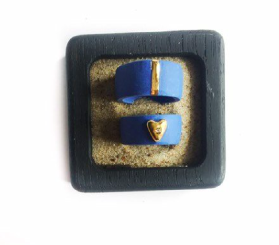 maži dalykai. Mėlynas porcelianinis žiedas PLATINUM HEART