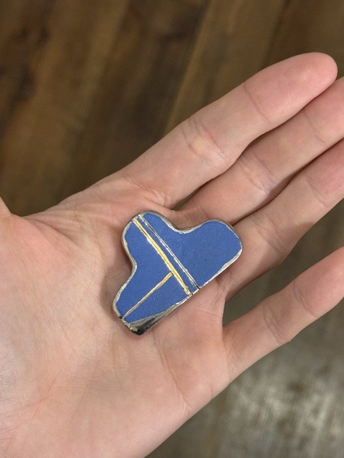 maži dalykai. Mėlyno porceliano segė