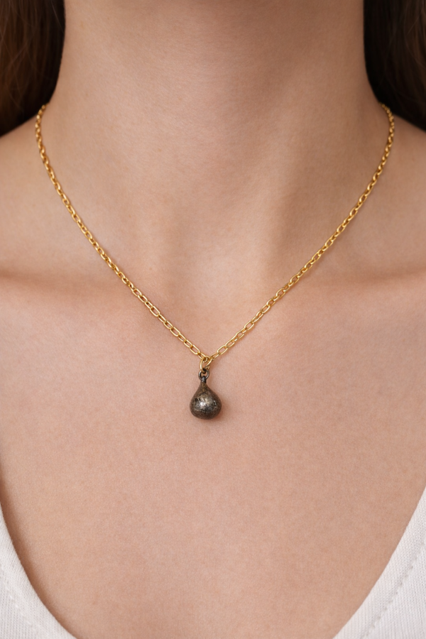 Maži dalykai. porceliano pakabukas Maži dalykai. porceliano pakabukas