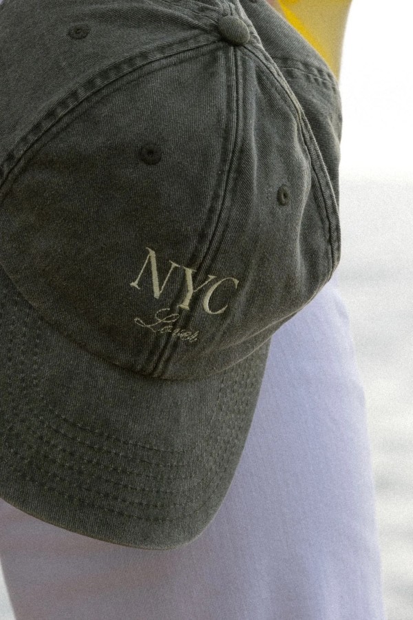 Mudvii. Kepurė su snapeliu NYC Lover
