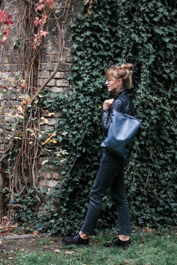 MUNI. KUPRINĖ FAUX LEATHER GREY