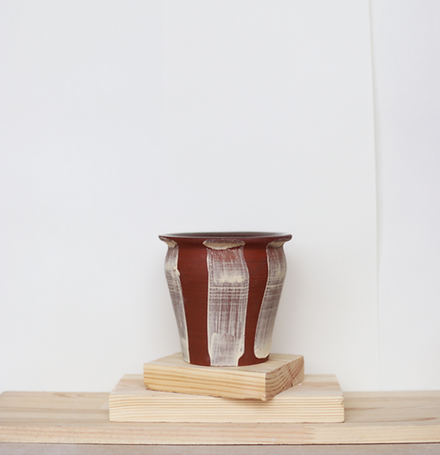 park bench ceramics. Bud vaza 