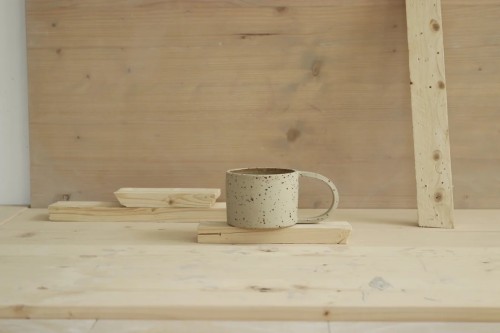 park bench ceramics. D puodelis in maple